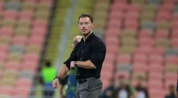 سلسلة انتصارات مستمرة.. يايسله يكشف كواليس تفوق الأهلي وتغييراته أمام نيوم